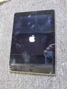 apple ipad air 2 has been factory r...