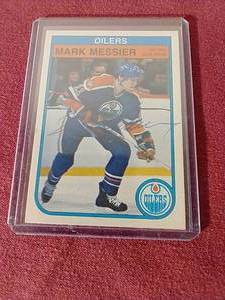Autographed Mark Messier Card
