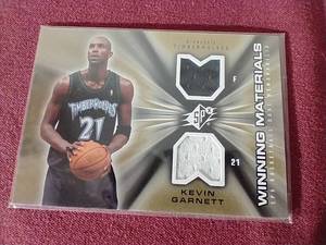 Kevin Garnett Dual Jersey Relic Card