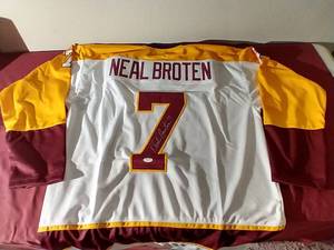 Autographed Neal Broten Gophers Jersey - WCOA