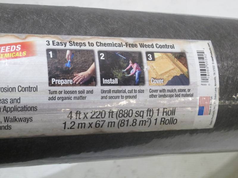 lot 491 image: NEW 220 x 4ft Pro Shield Commercial Grade Heavy Duty Landscape Erosion Control Fabric