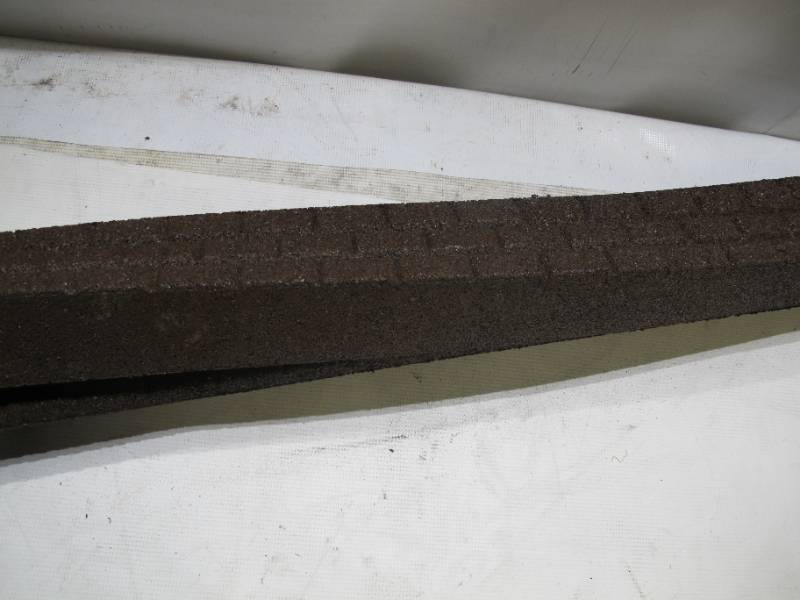 lot 513 image: Rubberific Brickface Rubber Landscape Edging 4 x 48 Inch Sections