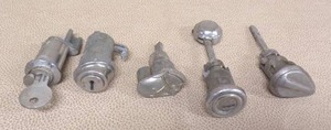 lot 18 image: Antique  Car Glove Box Locks