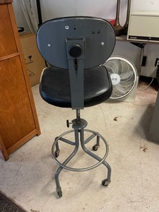 Tall Swivel OfficeShop Chair