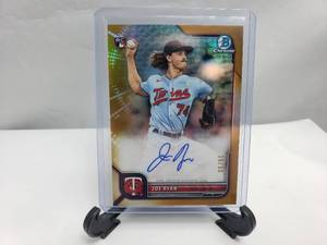 lot 1 image: Joe Ryan Autograph Rookie Card Gold Refractor 1650