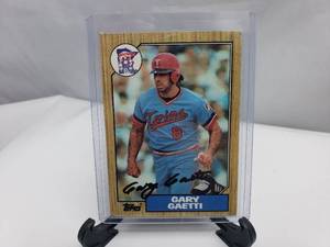 lot 19 image: Autographed Gary Gaetti Topps #710