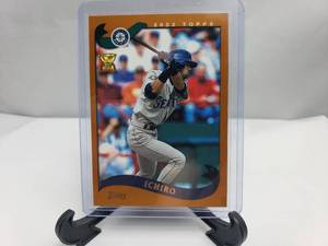 lot 73 image: Ichiro 2002 Topps Rookie Gold Cup #225