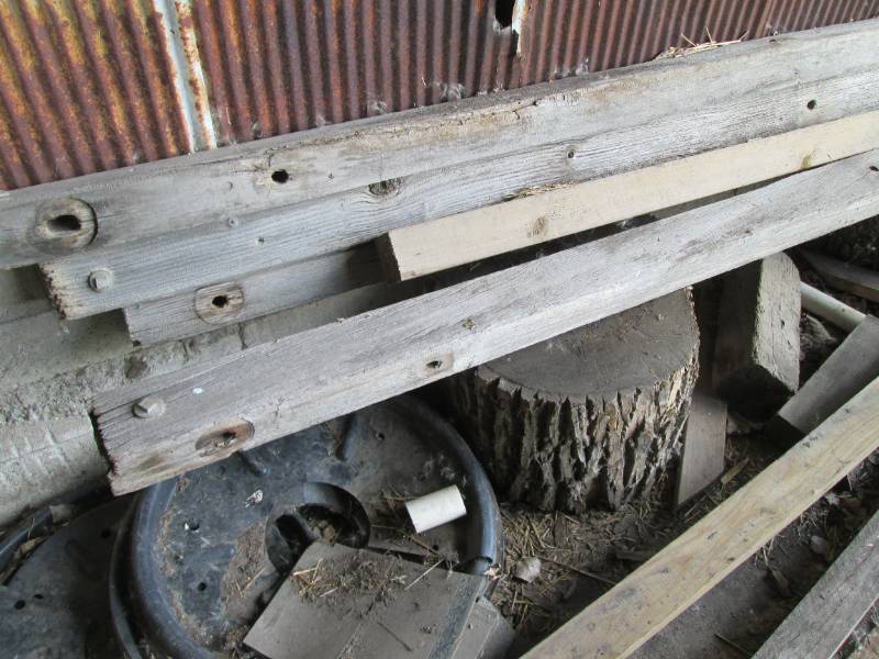 4 44 wood posts and other wood an...