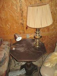 End table with 2 lamps...