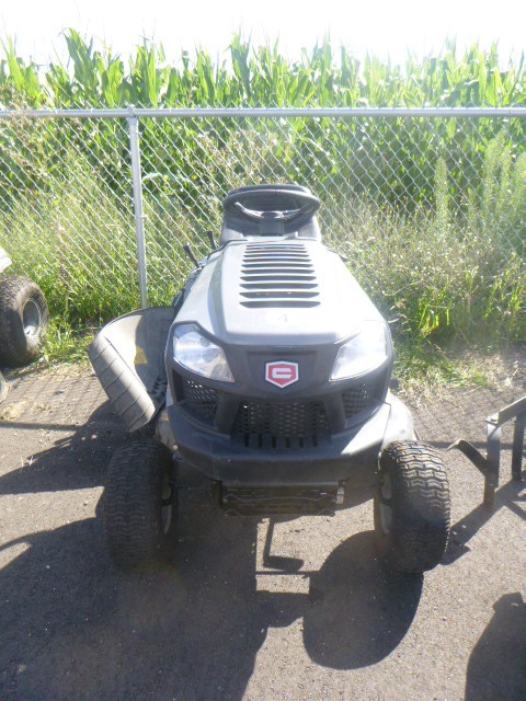 Craftsman riding lawn online mower t1000