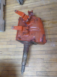 56 IH Speed Side Shaft and Column Linkage