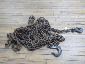 Chain with Hooks