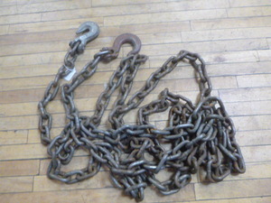 Chain with Hooks