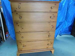 lot 1 image: Lane solid pine dresser