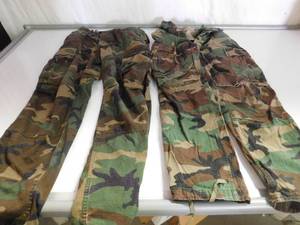 lot 122 image: 2 - pair of camouflage pants