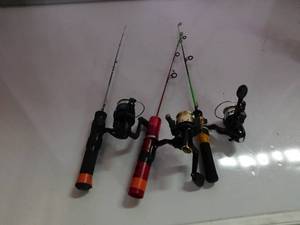 lot 144 image: 3 ice fishing rod and reel combos