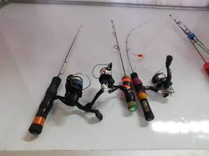 lot 145 image: 3 ice fishing rod and reel combos