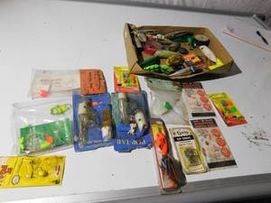 lot 196 image: Flat of fishing tackle