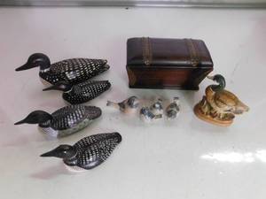 lot 204 image: Wood Loons, a ceramic duck, ceramic birds and a treasure box