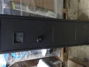 Floor Safe- locked needs to be unl...