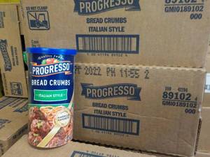 2 Cases 12 - 15 oz Cans Progresso B...
