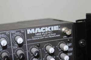 lot 5 image: Mackie 1604VLZ Pro 16-Channel Pro Audio Microphone Mic  Line Mixer  Mixing Console with Vertical Table Stand