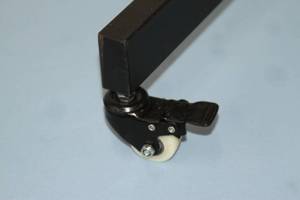 lot 105 image: Vivo 60  5 Universal Flat Screen Flatscreen Mobile TV  Monitor  Display Cart