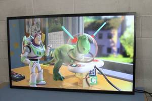 lot 51 image: Samsung PM55F 55 Full HD 1080p Commercial LED Monitor  Display with Touchscreen Touch Screen Capability
