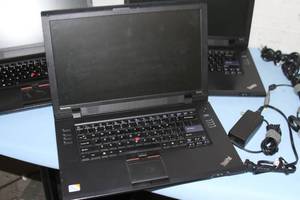 lot 41 image: Lot of 3 - Lenovo  IBM ThinkPad Think Pads Laptop Computers