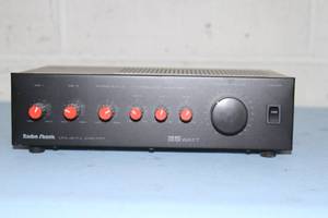 lot 72 image: Radio Shack MPA-46 35-Watt PA Public Address Audio Amplifier