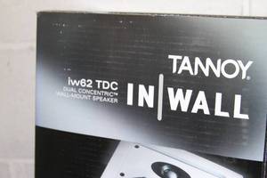 lot 91 image: Pair of NEW Tannoy IW62 TDC In-Wall Dual Concentric Pro Audio Speakers - White - Model iw62 TDC