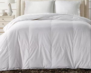 lot 31 image: Brand New Macys Charter Club White Down Lightweight King Comforter