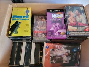 lot 22 image: Assorted VHS Tape Collect 35pc