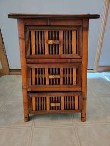 lot 44 image: Bamboo Side Table W Drawers 27x15x36