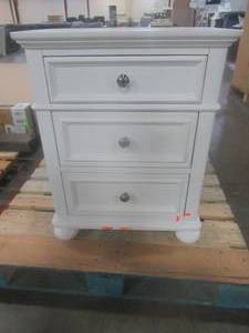 lot 126 image: CREATED FOR MACYs LEGACY CLASSIC FURNITURE SOLID WOOD 3 Drawer With Dovetail Construction and Bun Feet Nightstand Approximate Dimensions 22 x 16 x 28 Tall. In Like New Condition
