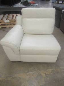 lot 160 image: CREATED FOR MACYs MOTOMOTION FURNITURE, Powered Leather Recliner, Left Arm Facing Chair (Sectional Piece) in White. Approximate Dimensions 40 x 35 x 41 Tall.