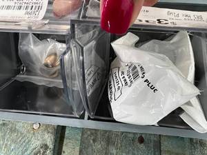6 TRAY BIN ASSORTED PLASTIC AND BRASS FITTINGS