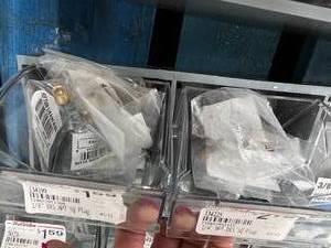 6 TRAY BIN ASSORTED BRASS FITTINGS