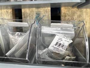 6 TRAY BIN ASSORTED BRASS FITTINGS