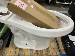 GLACIER BAY TOILET, BOTTOM ONLY