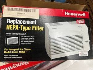 ASSORTED AIR FILTERS
