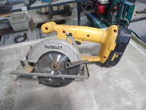 Dewalt DW936 Trim Saw