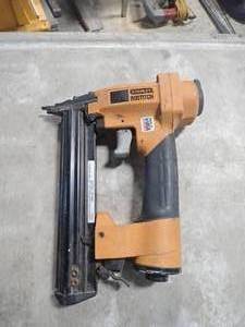 Stanley Bostitch BT 35B Nailgun
