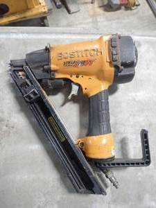 Bostitch MCN 150 Nail Gun