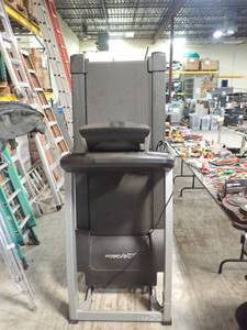 Life Fitness&nbsp ADVT-000X-0101 Treadmill  includes the power cable