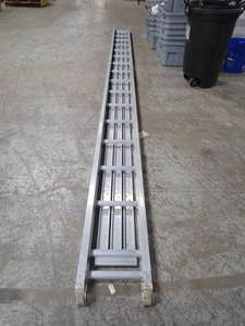 Werner 2316 Scaffolding  rated for 500lbs  16 Feet long