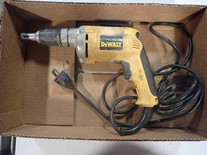 DeWalt DW274 Corded VSR Drywall Screwdriver