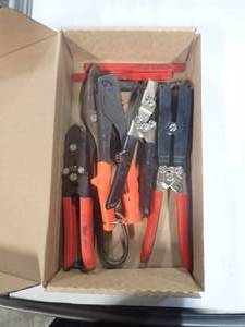 Miscellaneous Tool Box, See Photos for Exact Contents, Everything in Great Condition