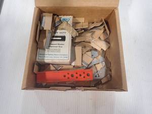 Miscellaneous Box of Razor Blades