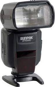 lot 62 image: Sunpak - DF4000U External Flash